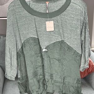 Women tee- fall in love tee- color washed army - size XL by free people